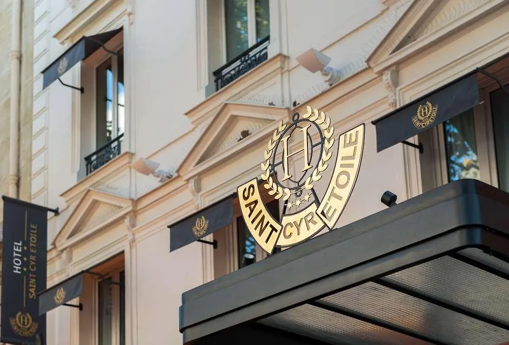 Hotel Saint Cyr Etoile Paryż