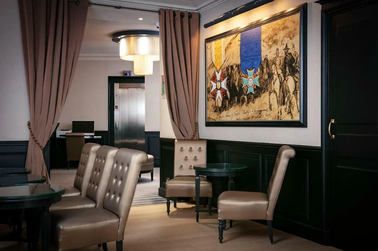 Hotel Saint Cyr Etoile Paris 3*,